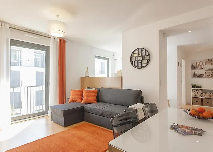Bairrus Lisbon Apartments - Martim Moniz